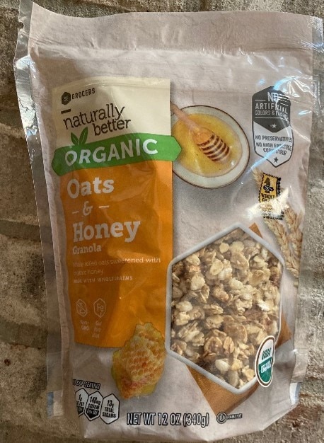SE Grocers Naturally Better Organic Oats and Honey Granola