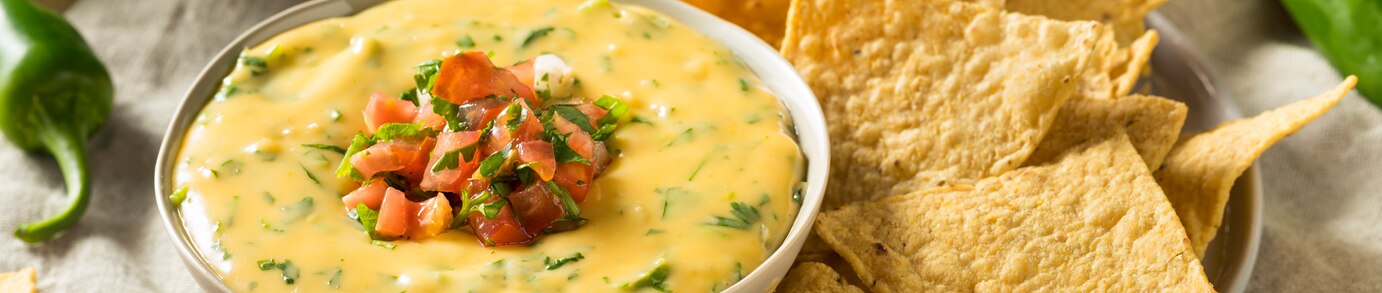 Hatch Pepper & Sausage Queso